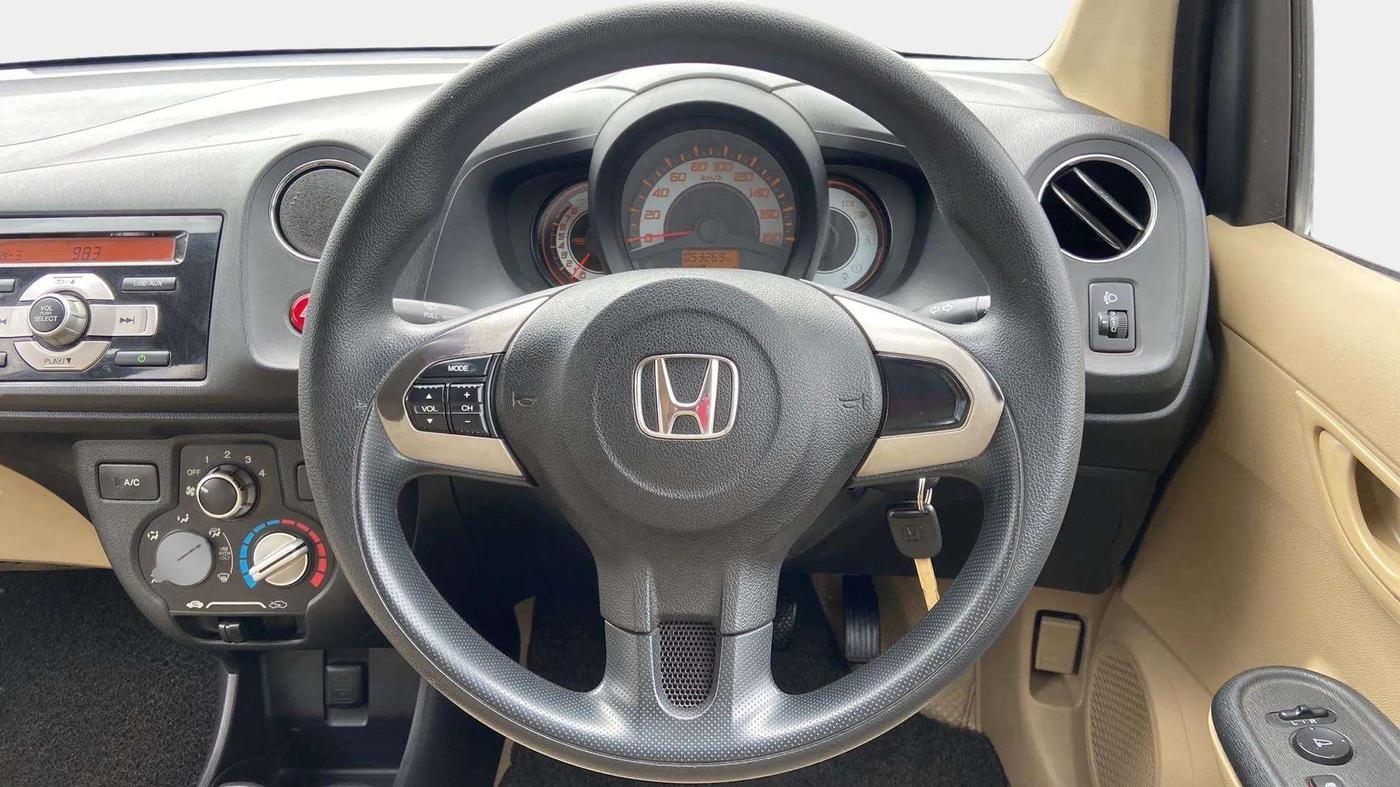 2014 Honda Brio S MT, Petrol, Manual, 53,321 km, Steering Wheel Close Up