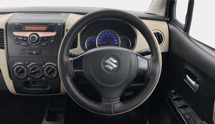 2018 Maruti Wagon R 1.0 VXI, Petrol, Manual, 31,177 km, Steering Wheel Close Up