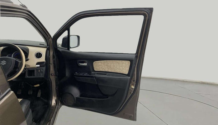 2018 Maruti Wagon R 1.0 VXI, Petrol, Manual, 31,177 km, RHS Front Door