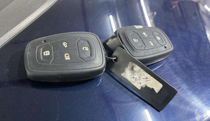 2022 Tata TIGOR XZ PLUS CNG, CNG, Manual, 46,094 km, Key Close Up