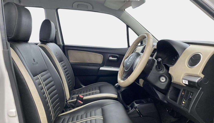 2018 Maruti Wagon R 1.0 LXI CNG, CNG, Manual, 49,832 km, Right Side Front Door Cabin