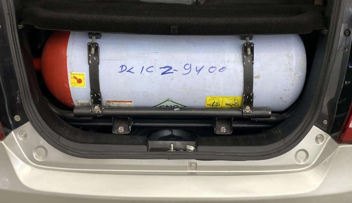 2018 Maruti Wagon R 1.0 LXI CNG, CNG, Manual, 49,832 km, Boot Inside
