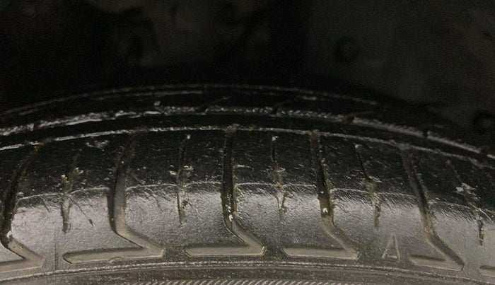 2022 Honda Amaze 1.2L I-VTEC VX CVT, Petrol, Automatic, 61,740 km, Right Front Tyre Tread