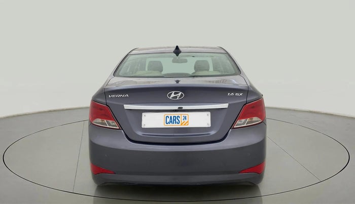 2017 Hyundai Verna 1.6 VTVT SX O, CNG, Manual, 48,762 km, Back/Rear