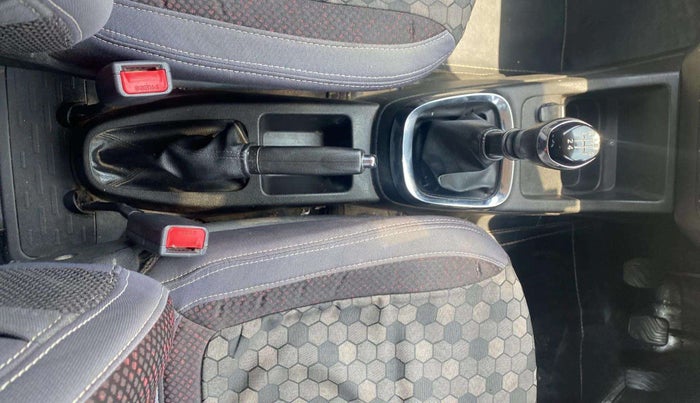 2019 Renault Kwid RXT 0.8, Petrol, Manual, 79,799 km, Gear Lever