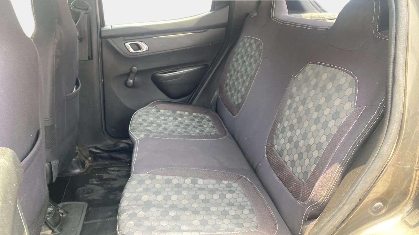 2019 Renault Kwid RXT 0.8, Petrol, Manual, 79,824 km, Right Side Rear Door Cabin