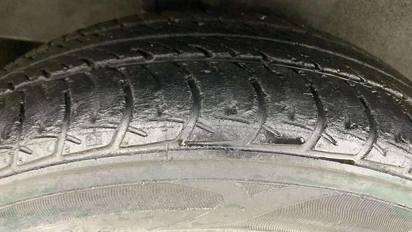 2018 Nissan Micra XL CVT, Petrol, Automatic, 41,926 km, Right Rear Tyre Tread