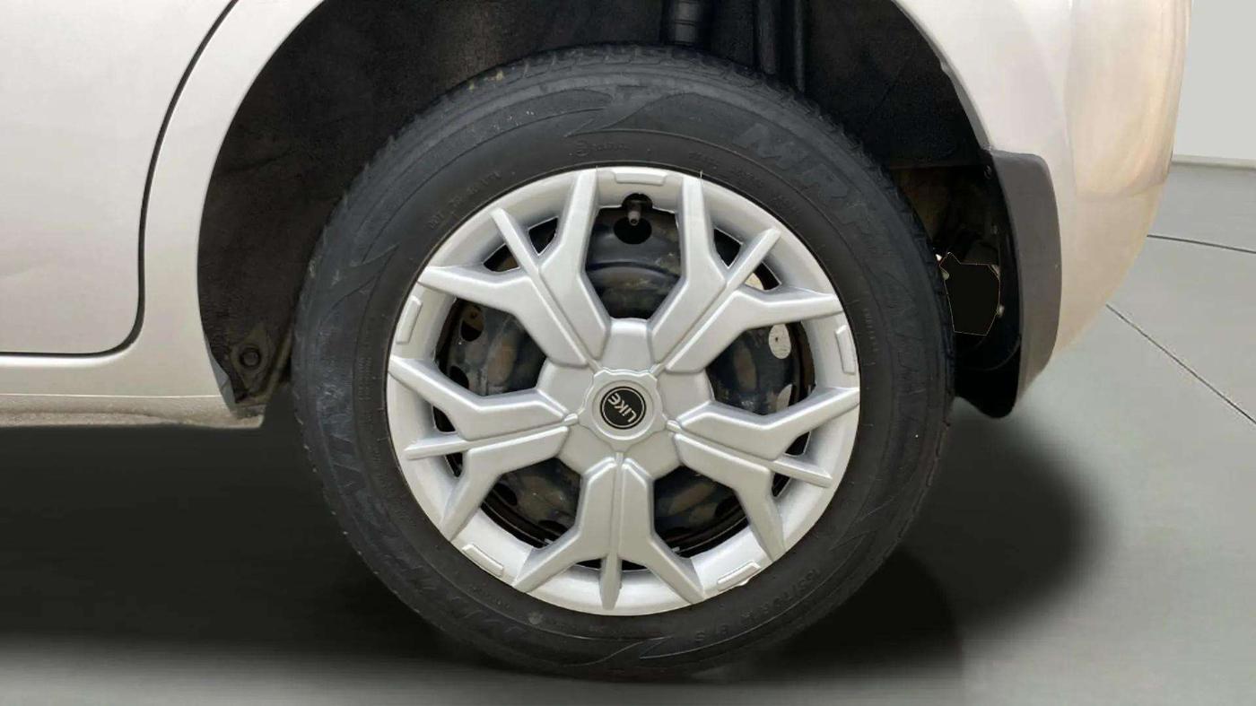 2018 Nissan Micra XL CVT, Petrol, Automatic, 41,926 km, Left Rear Wheel
