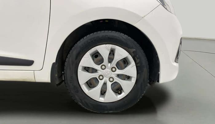 2014 Hyundai Xcent S 1.2, Petrol, Manual, 85,654 km, Right Front Wheel