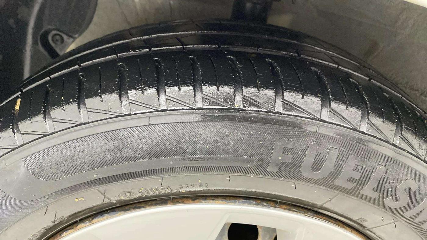 2014 Hyundai Xcent S 1.2, Petrol, Manual, 85,654 km, Left Front Tyre Tread