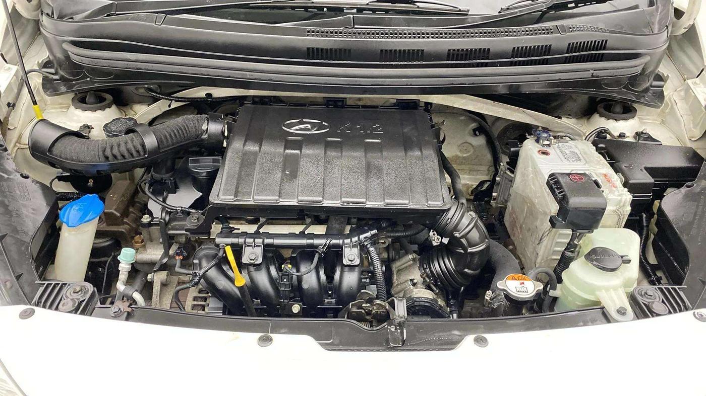 2014 Hyundai Xcent S 1.2, Petrol, Manual, 85,654 km, Engine View
