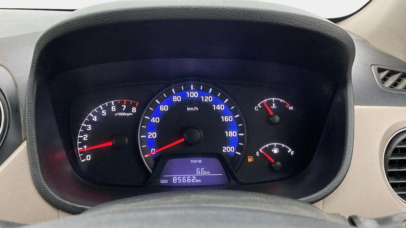 2014 Hyundai Xcent S 1.2, Petrol, Manual, 85,654 km, Odometer Image