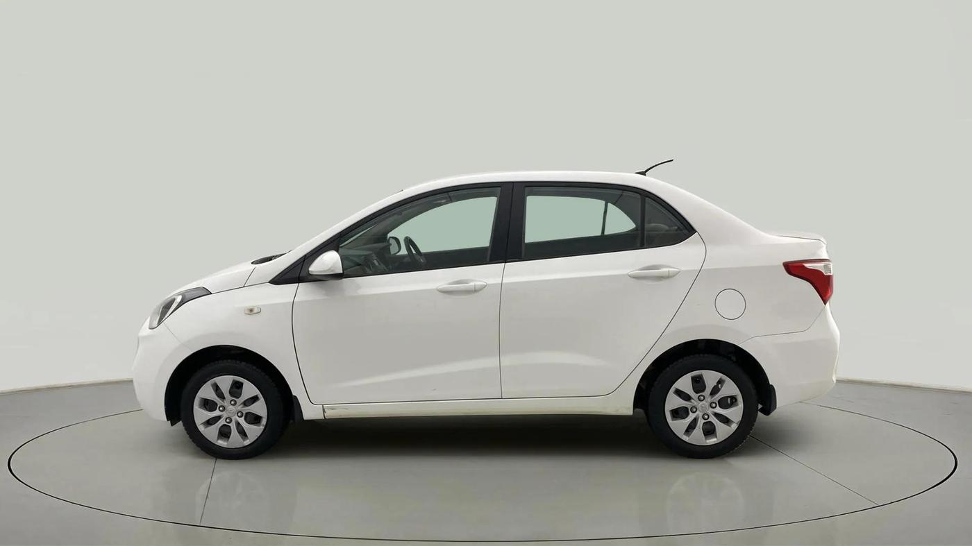 2017 Hyundai Xcent E+, Petrol, Manual, 48,292 km, Left Side