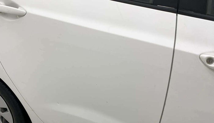 2017 Hyundai Xcent E+, Petrol, Manual, 48,249 km, Right rear door - Slightly dented