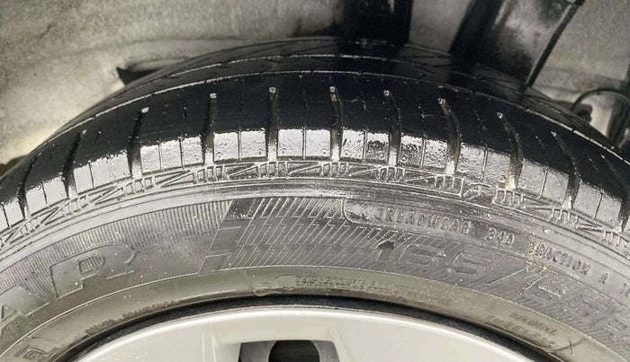 2017 Hyundai Xcent E+, Petrol, Manual, 48,249 km, Left Rear Tyre Tread