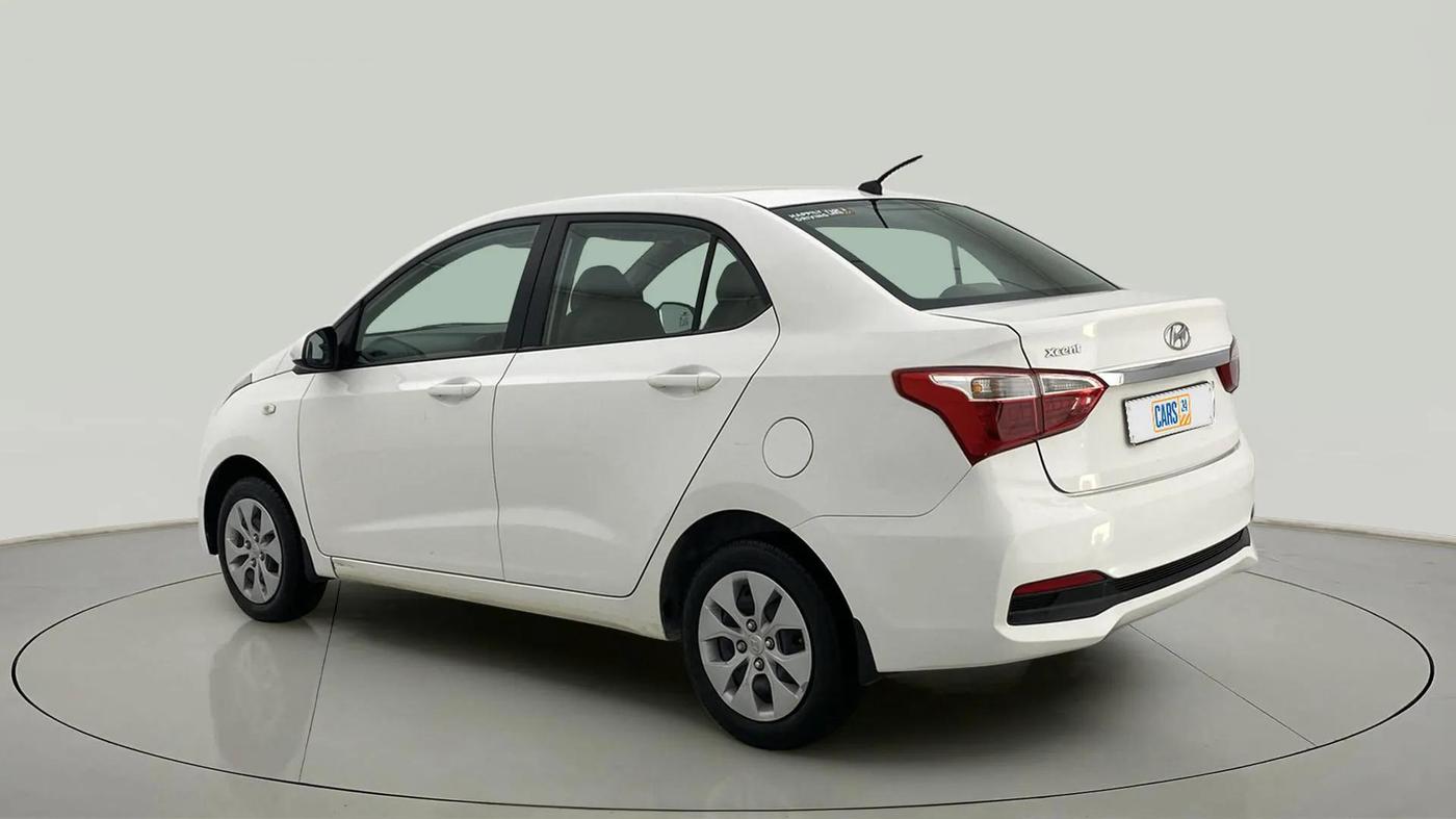 2017 Hyundai Xcent E+, Petrol, Manual, 48,292 km, Left Back Diagonal