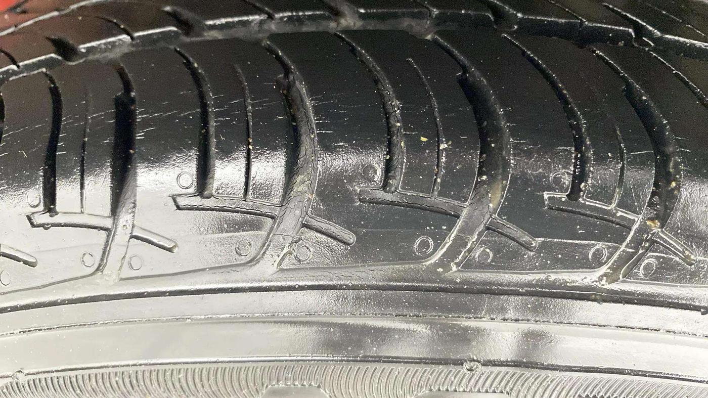 2020 Maruti Celerio ZXI AMT, Petrol, Automatic, 19,631 km, Left Rear Tyre Tread