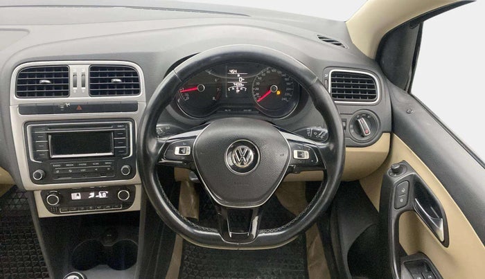 2015 Volkswagen Polo HIGHLINE1.2L, Petrol, Manual, 74,026 km, Steering Wheel Close Up