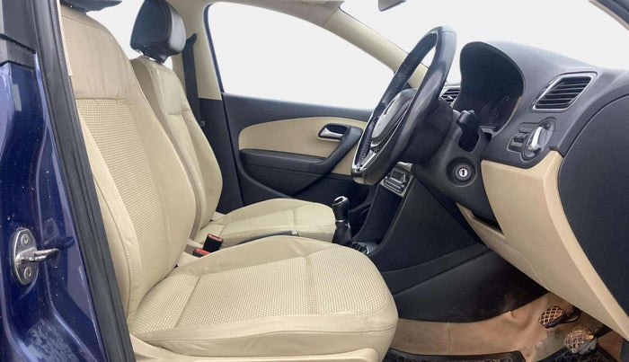 2015 Volkswagen Polo HIGHLINE1.2L, Petrol, Manual, 74,026 km, Right Side Front Door Cabin