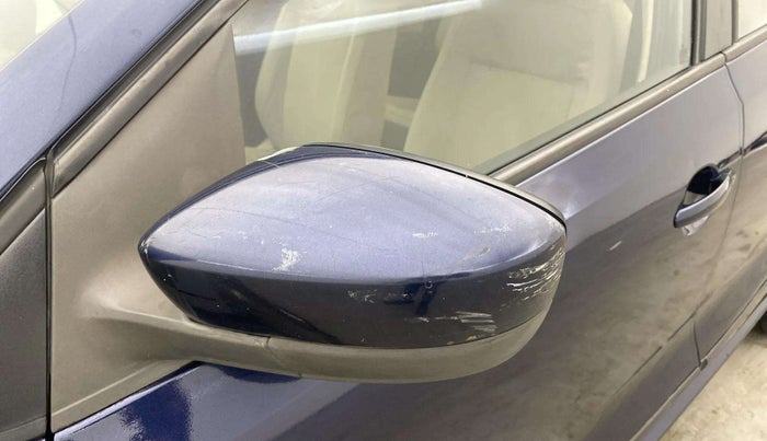 2015 Volkswagen Polo HIGHLINE1.2L, Petrol, Manual, 74,026 km, Left rear-view mirror - Minor scratches