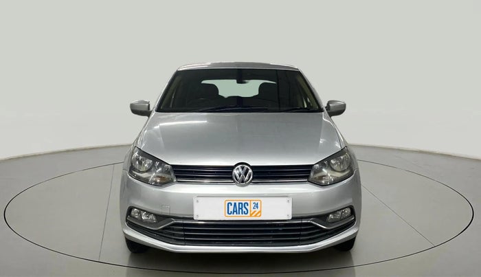2015 Volkswagen Polo HIGHLINE1.2L, Petrol, Manual, 82,675 km, Front