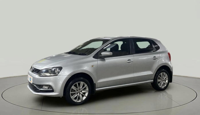 2015 Volkswagen Polo HIGHLINE1.2L, Petrol, Manual, 82,675 km, Left Front Diagonal