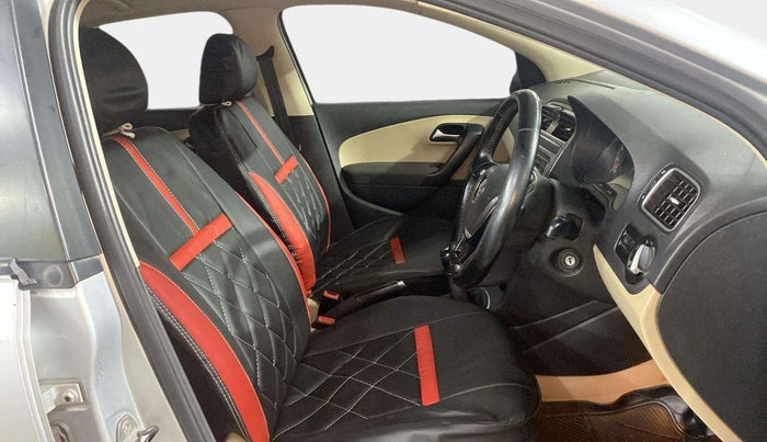 2015 Volkswagen Polo HIGHLINE1.2L, Petrol, Manual, 82,675 km, Right Side Front Door Cabin