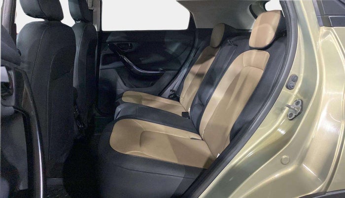 2022 Tata NEXON XZ PLUS (PREMIUM) KAZIRANGA PETROL, Petrol, Manual, 17,244 km, Right Side Rear Door Cabin