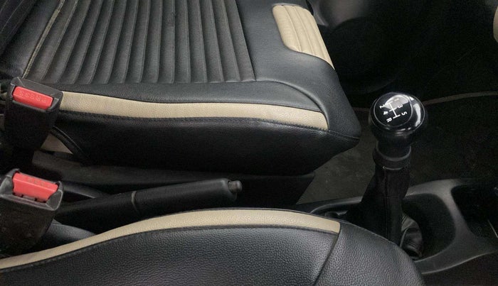2017 Maruti Wagon R 1.0 LXI CNG, CNG, Manual, 69,841 km, Gear Lever