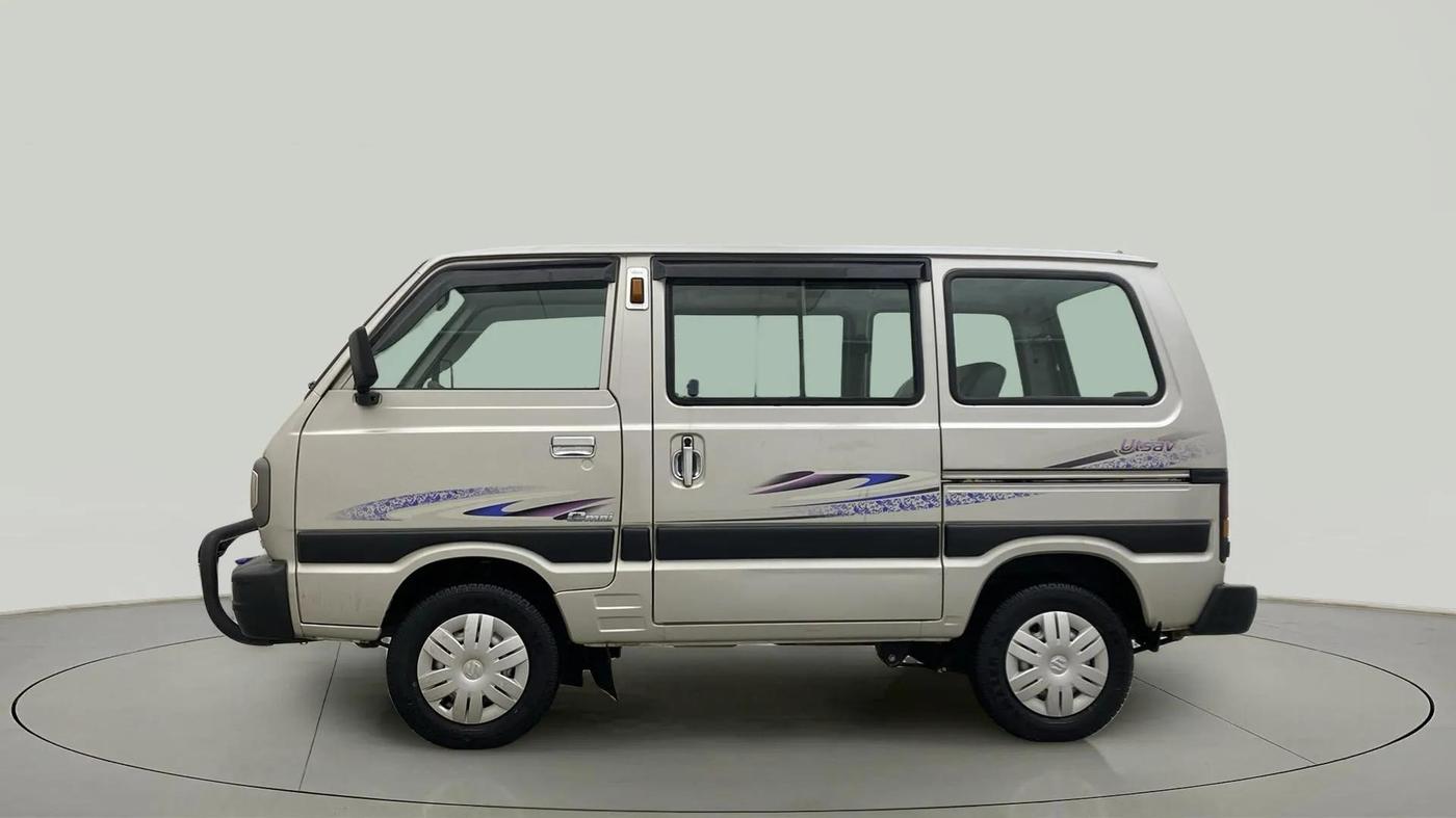 2017 Maruti Omni 5 STR, Petrol, Manual, 16,698 km, Left Side