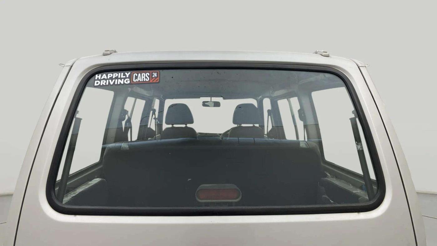 2017 Maruti Omni 5 STR, Petrol, Manual, 16,698 km, Rear Windshield