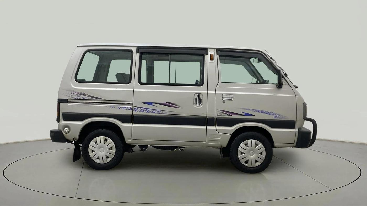 2017 Maruti Omni 5 STR, Petrol, Manual, 16,698 km, Right Side View