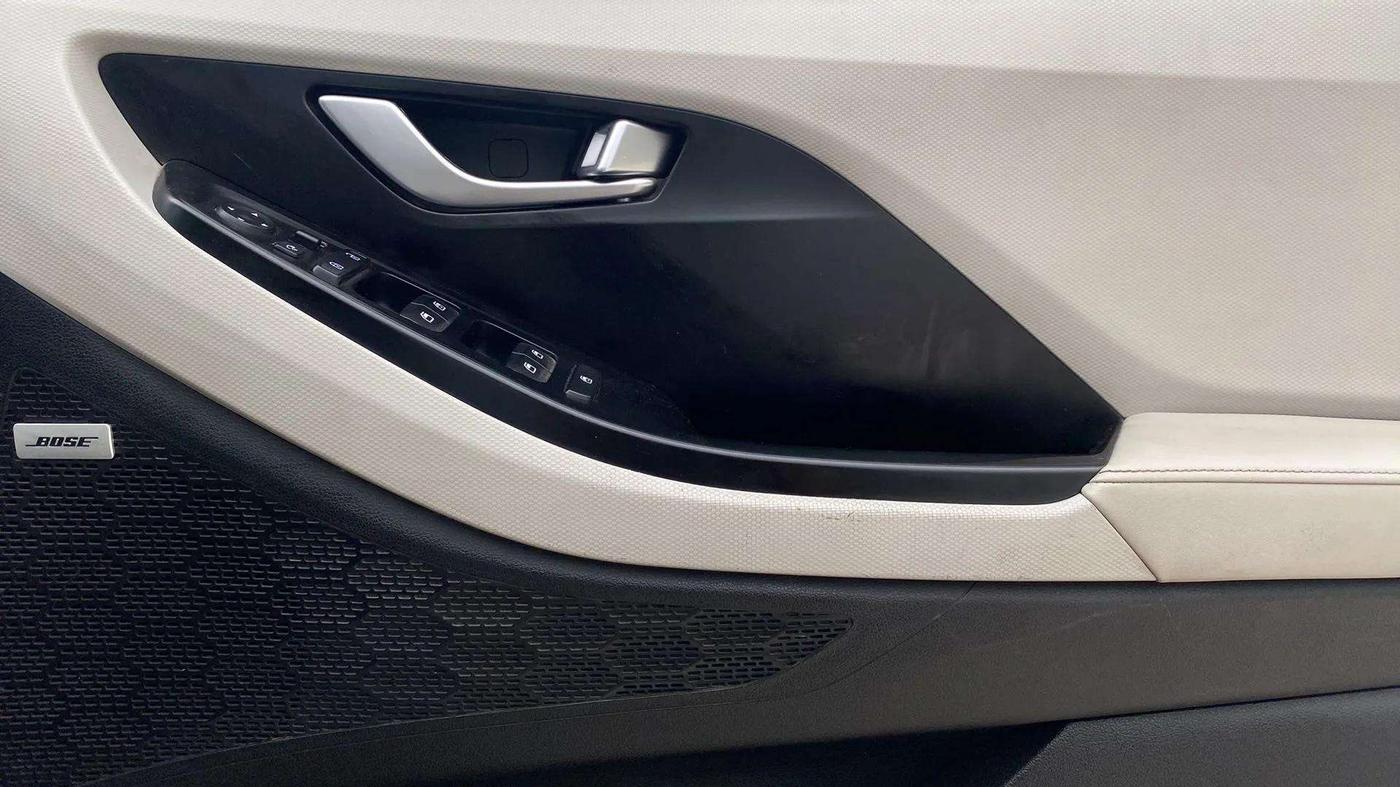2020 Hyundai Creta SX (O) IVT 1.5 PETROL, Petrol, Automatic, 60,394 km, Driver Side Door Panels Control