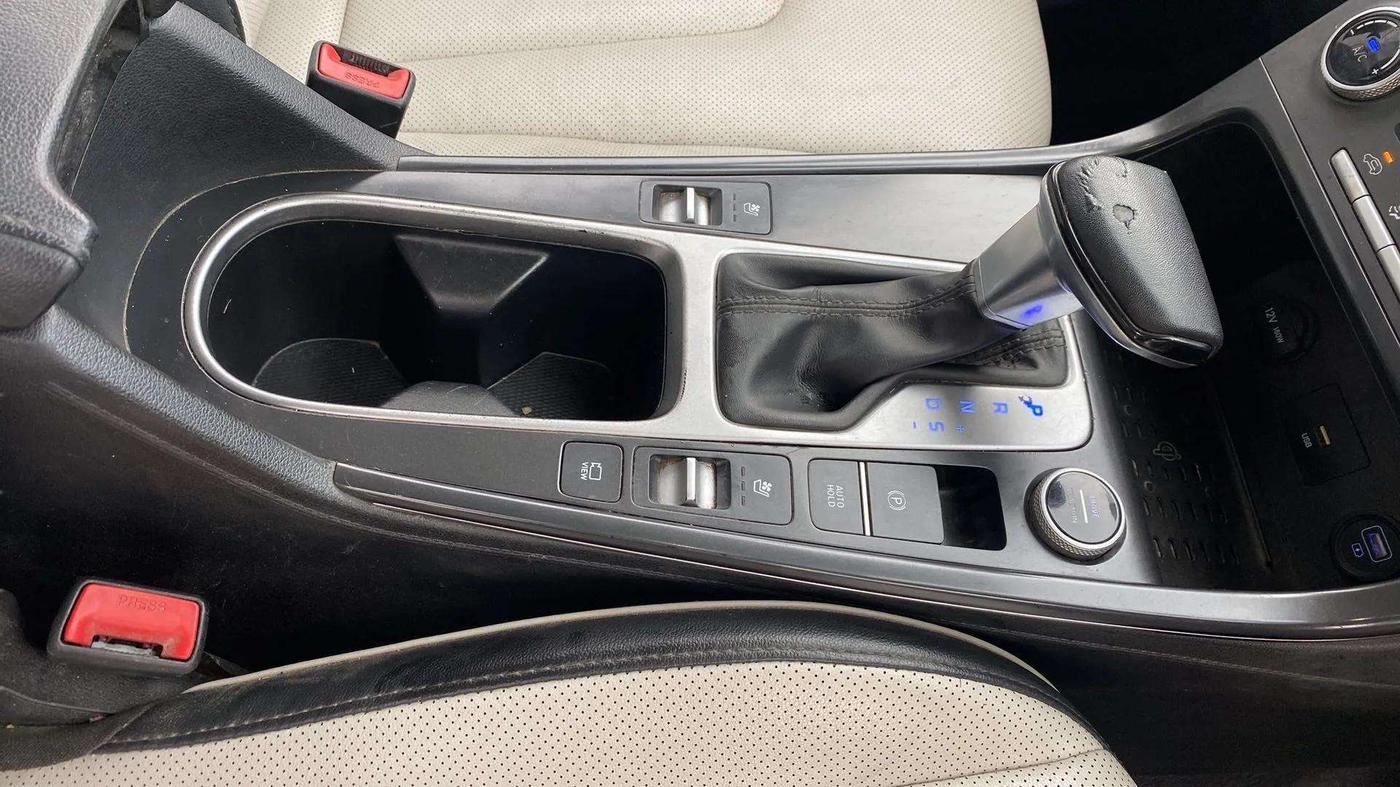 2020 Hyundai Creta SX (O) IVT 1.5 PETROL, Petrol, Automatic, 60,394 km, Gear Lever