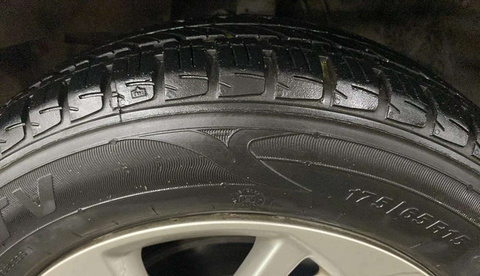 2017 Honda Jazz 1.2L I-VTEC V AT, Petrol, Automatic, 5,610 km, Left Front Tyre Tread