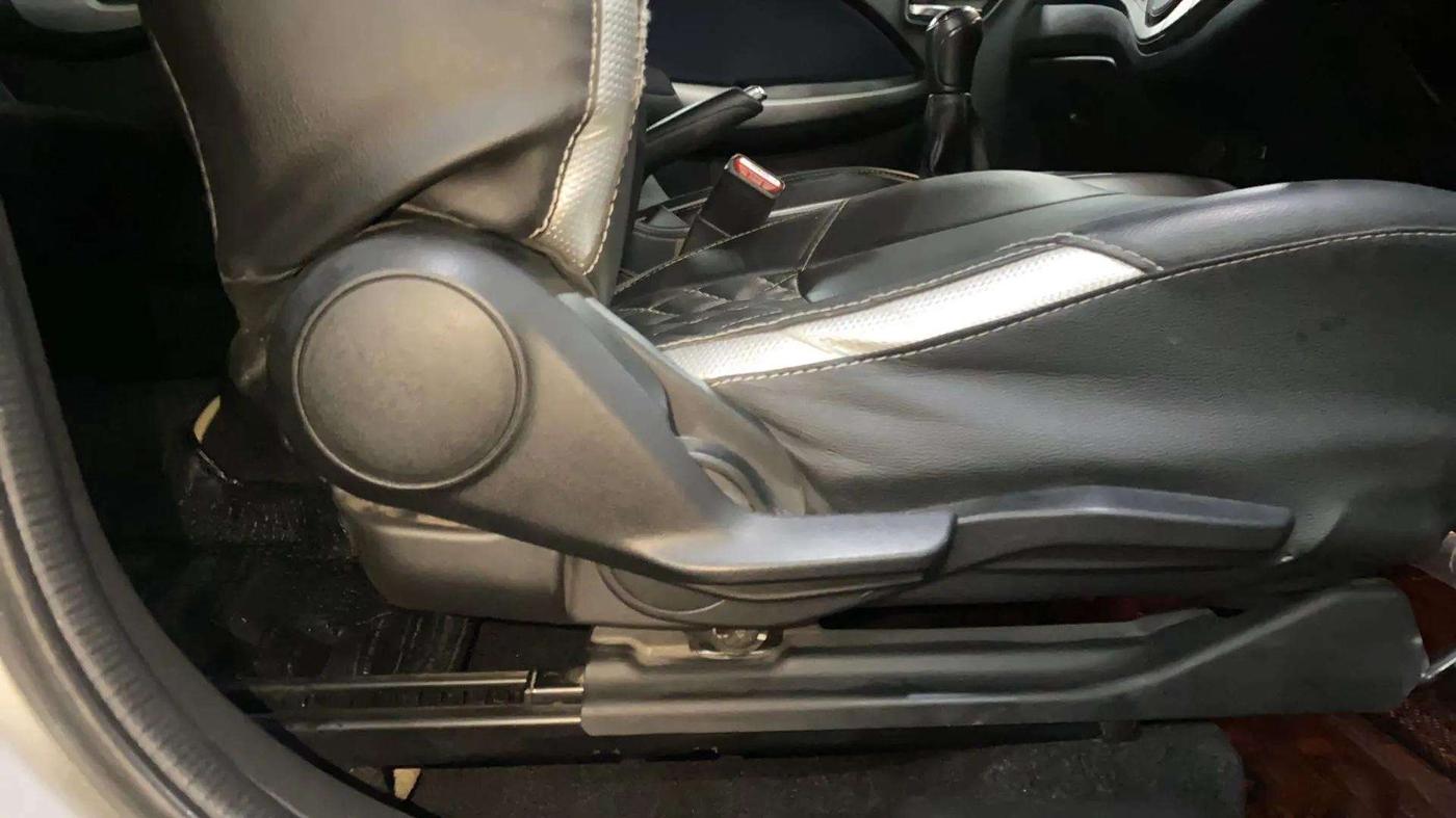 2019 Maruti Baleno ZETA PETROL 1.2, Petrol, Manual, 52,316 km, Driver Side Adjustment Panel
