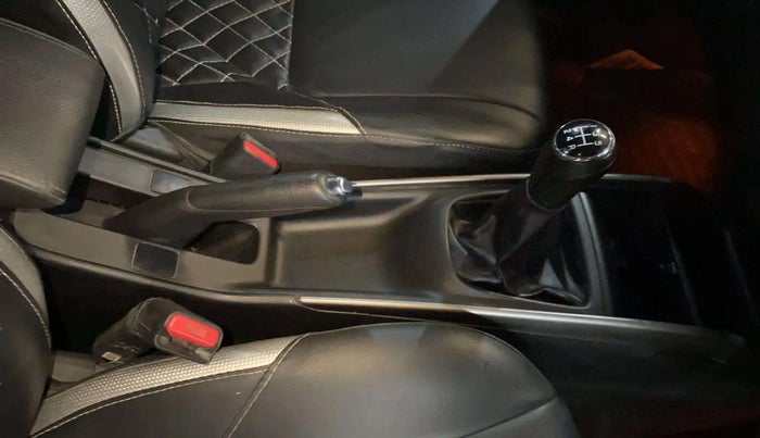 2019 Maruti Baleno ZETA PETROL 1.2, Petrol, Manual, 52,316 km, Gear Lever
