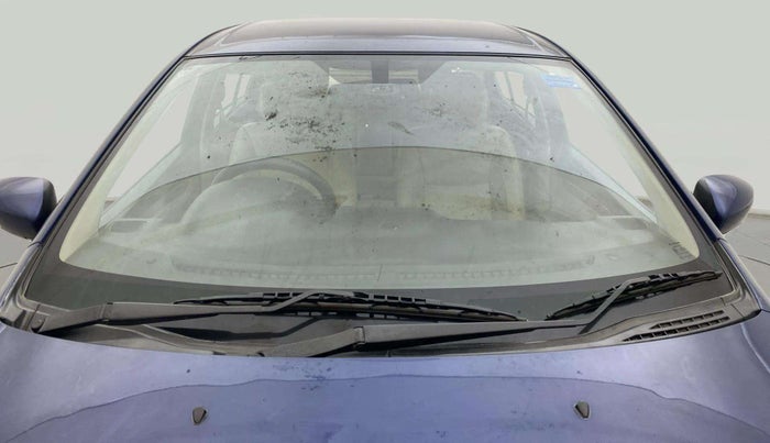 2018 Maruti Ciaz ALPHA 1.5 SHVS PETROL, Petrol, Manual, 97,093 km, Front Windshield