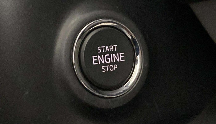 2021 Skoda KUSHAQ STYLE 1.5L TSI MT, Petrol, Manual, 38,305 km, Keyless Start/ Stop Button