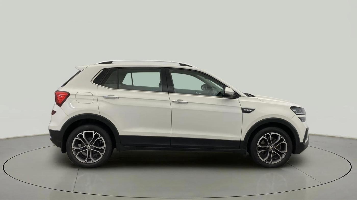 2021 Skoda KUSHAQ STYLE 1.5L TSI MT, Petrol, Manual, 38,305 km, Right Side View