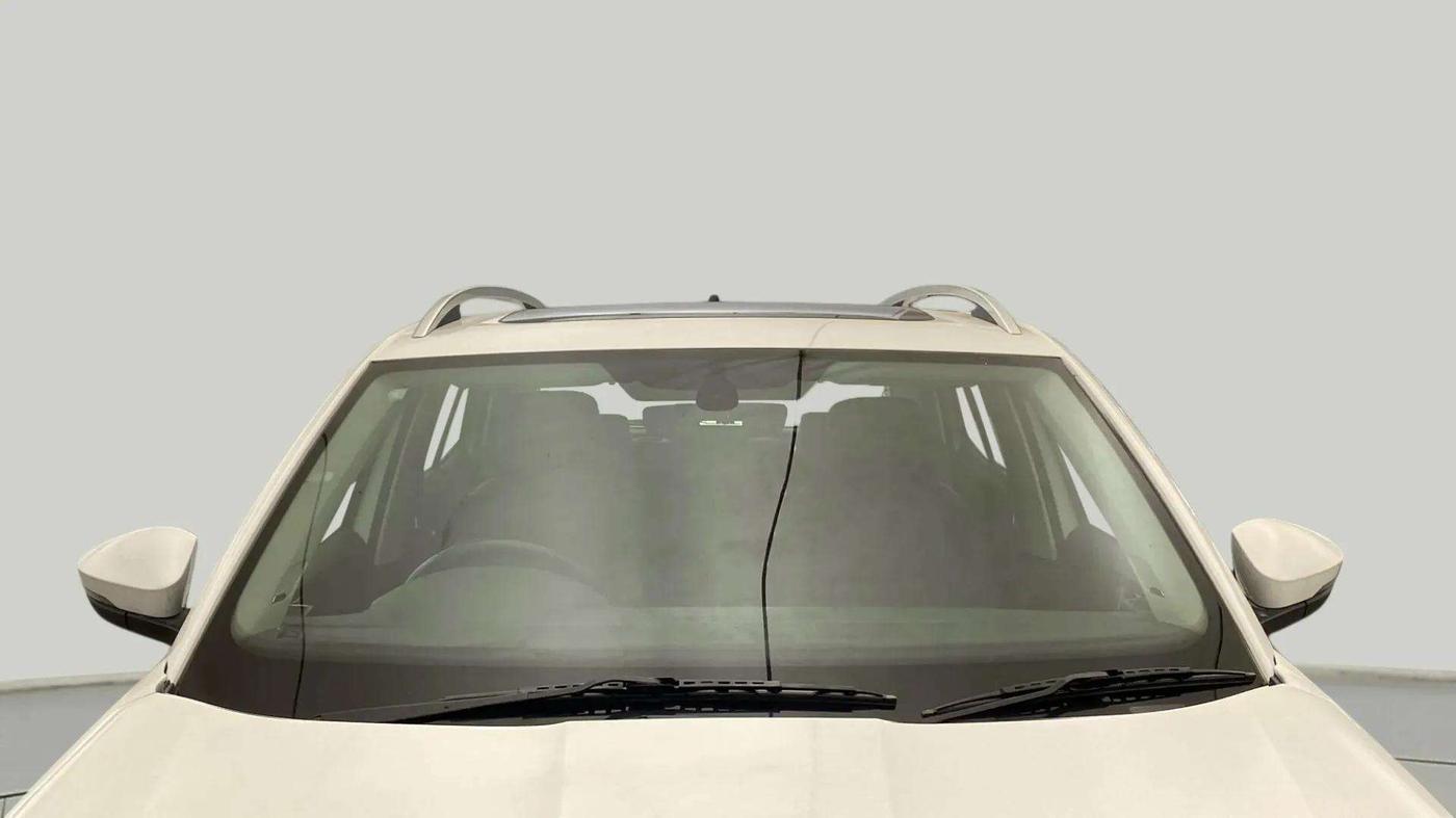 2021 Skoda KUSHAQ STYLE 1.5L TSI MT, Petrol, Manual, 38,305 km, Front Windshield