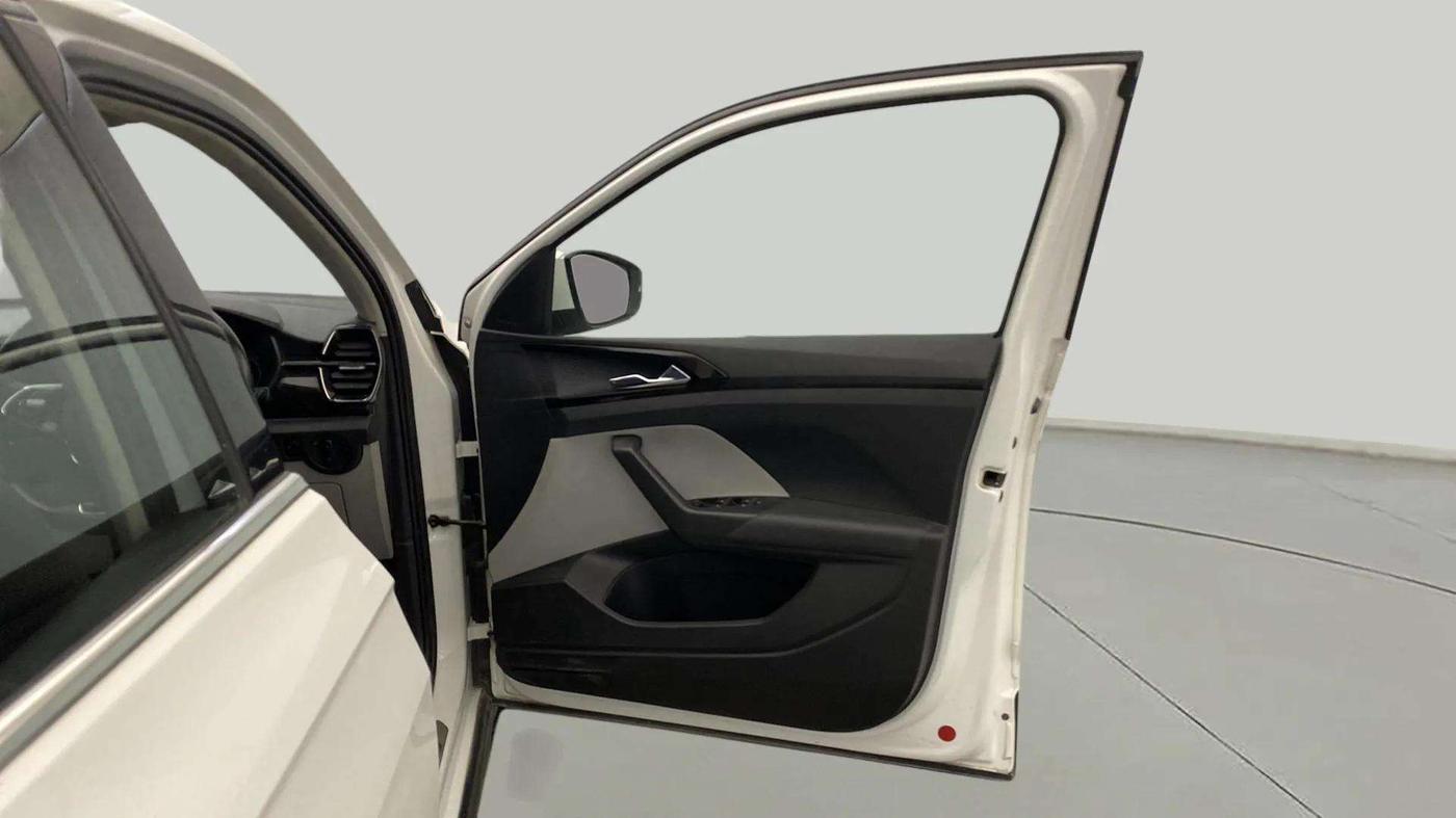 2021 Skoda KUSHAQ STYLE 1.5L TSI MT, Petrol, Manual, 38,305 km, RHS Front Door