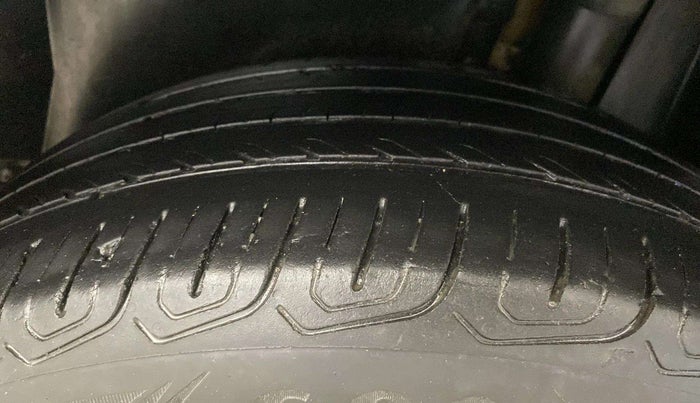 2021 Skoda KUSHAQ STYLE 1.5L TSI MT, Petrol, Manual, 38,305 km, Left Rear Tyre Tread