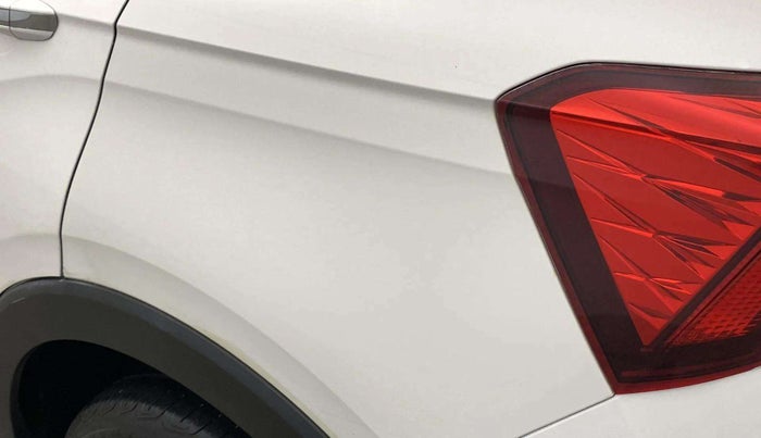 2021 Skoda KUSHAQ STYLE 1.5L TSI MT, Petrol, Manual, 38,305 km, Left quarter panel - Minor scratches