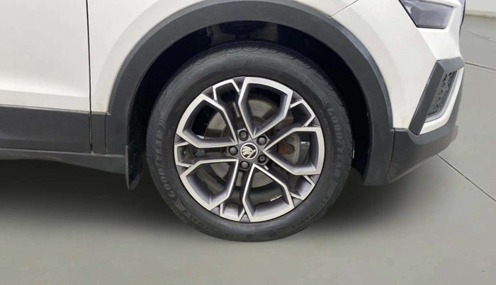 2021 Skoda KUSHAQ STYLE 1.5L TSI MT, Petrol, Manual, 38,305 km, Right Front Wheel