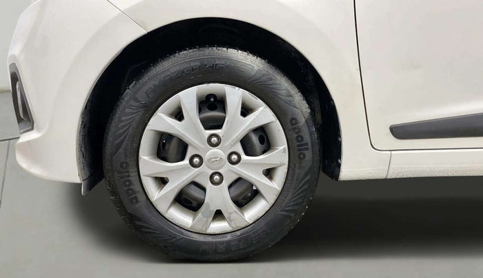 2014 Hyundai Grand i10 SPORTZ 1.2 KAPPA VTVT, Petrol, Manual, 62,857 km, Left Front Wheel