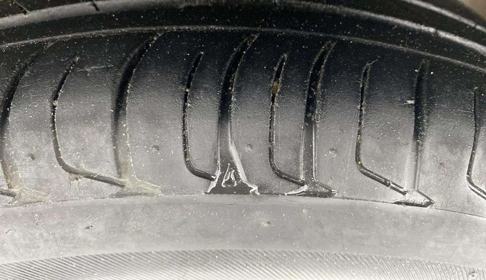 2019 Honda WR-V 1.5L I-DTEC V MT, Diesel, Manual, 84,377 km, Left Rear Tyre Tread