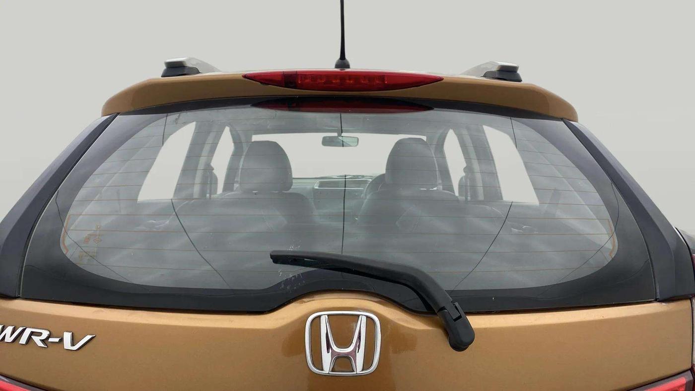 2019 Honda WR-V 1.5L I-DTEC V MT, Diesel, Manual, 84,377 km, Rear Windshield