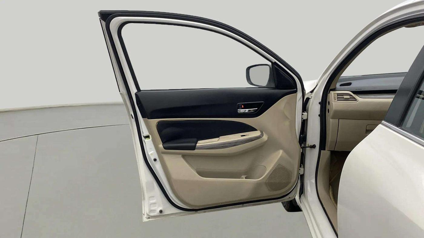 2022 Maruti Dzire ZXI CNG, CNG, Manual, 65,132 km, LHS Front Door