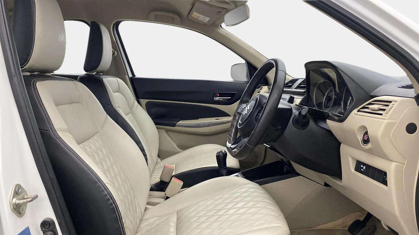 2022 Maruti Dzire ZXI CNG, CNG, Manual, 65,132 km, Right Side Front Door Cabin